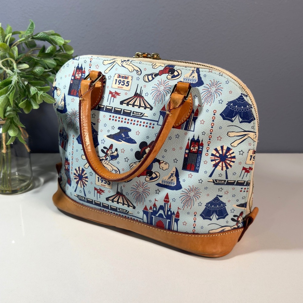 Disney Dooney & Bourke Bag - Disneyland 1/2 Marathon - Satchel - Picture 4 of 15